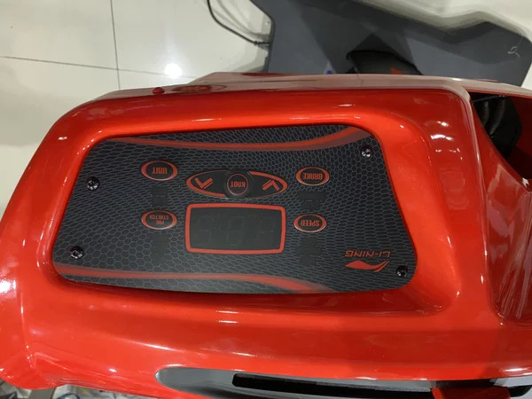 Máy Căng Vợt Chuyên Cầu Lông LiNing E5000 NEW | Năm 2024