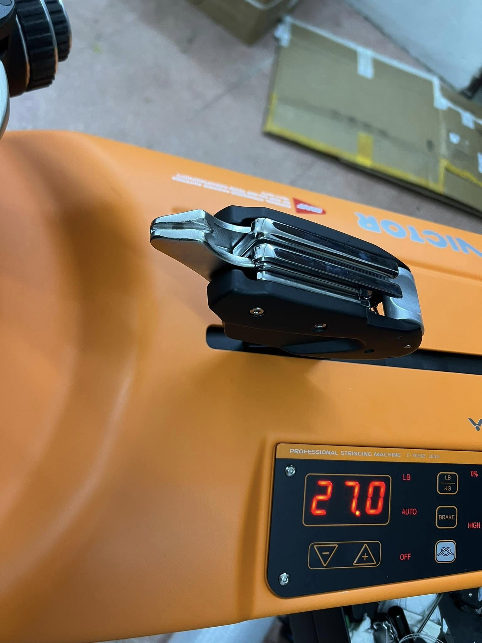 Máy Điện Tử Căng Vợt Cầu Lông Victor C-7032 Ultra | New PRO