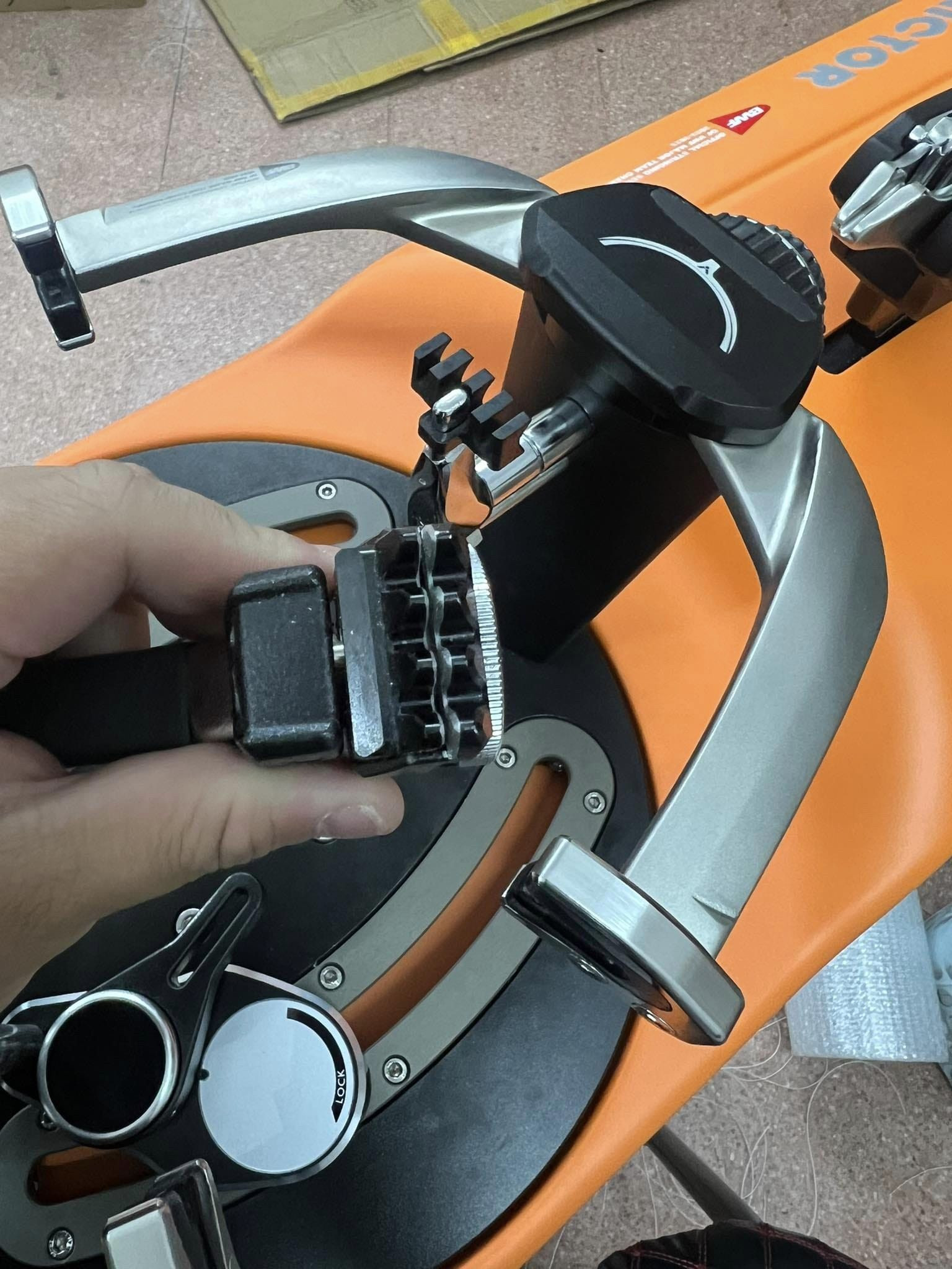 Máy Điện Tử Căng Vợt Cầu Lông Victor C-7032 Ultra | New PRO