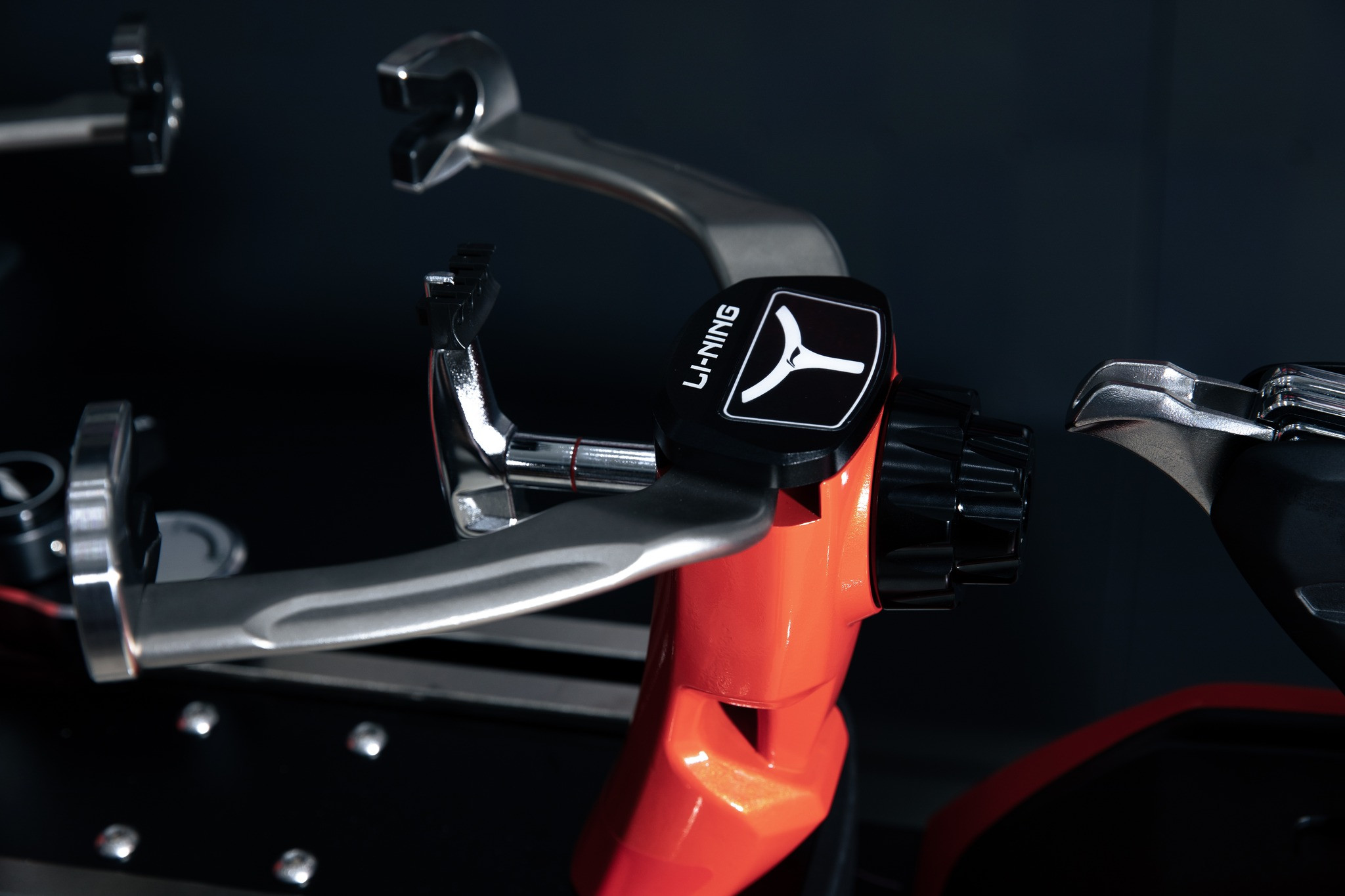 Máy Đan Vợt Điện Tử Li-Ning E5000 NEW 2024 | Chuyên Cầu Lông