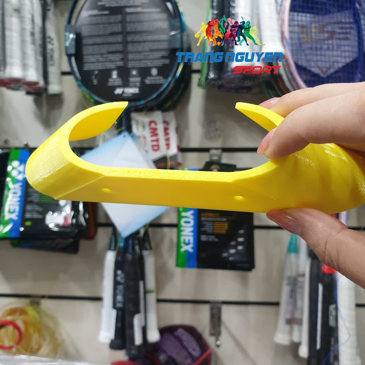 Móc Treo Vợt TYPTI V-Power | Hòa nhập cùng Kỷ Nguyên Thể Thao Dùng Vợt Mới ✨