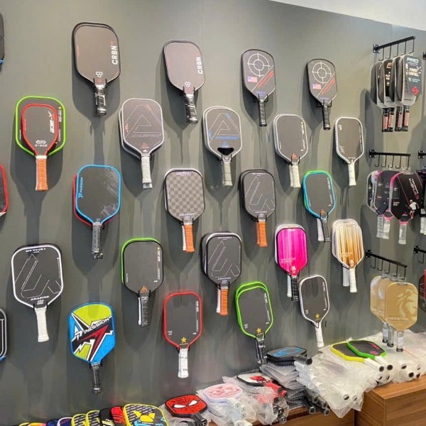 Móc Treo Vợt Pickleball Sắt dài 15cm sắt sơn tĩnh điện - Bắn vít trực tiếp