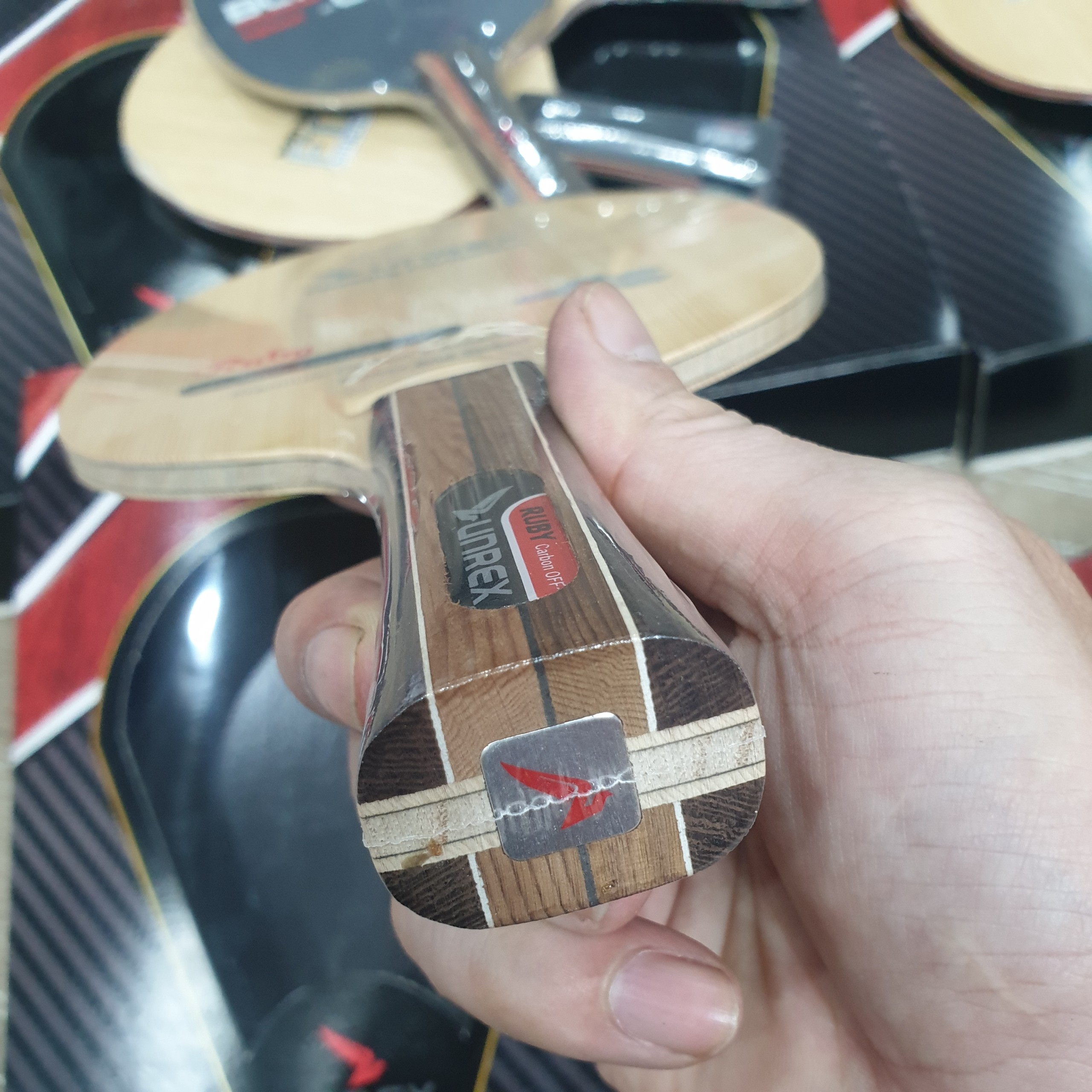 Cốt vợt bóng bàn cao cấp UNREX RUBY Carbon OFF +