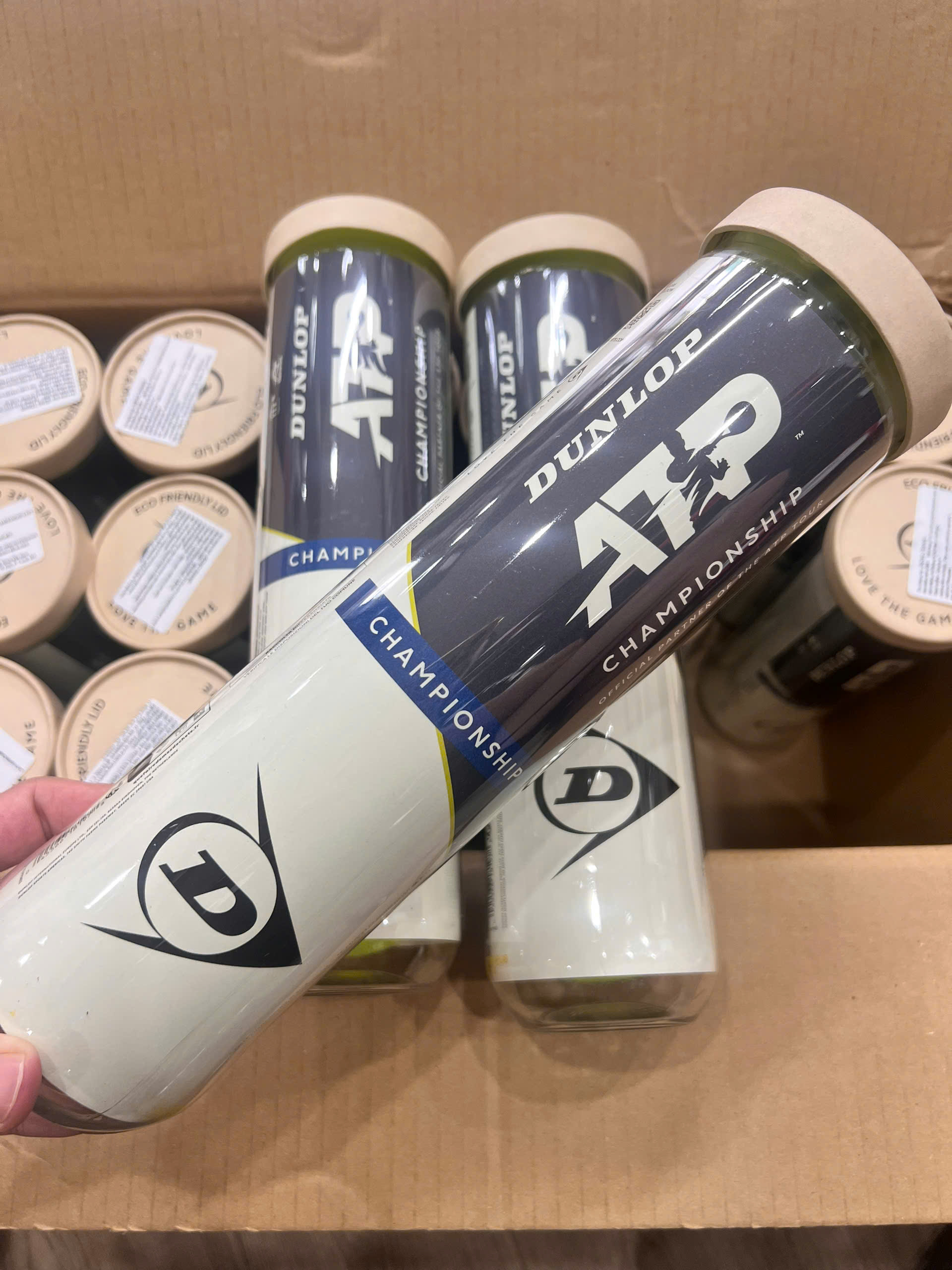 Thùng 18 Hộp Bóng Tennis Dunlop ATP Championship Năm 2025 | 601627 (4 quả/hộp)