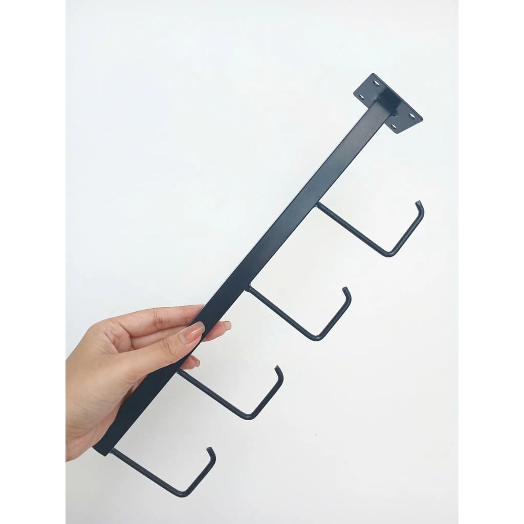 Trưng Bày Cửa Hàng Thể Thao Với Móc 4 râu treo phụ kiện đa năng dài 35cm móc râu treo vợt cầu lông tennis vợt pickleball quần áo | Sports store display