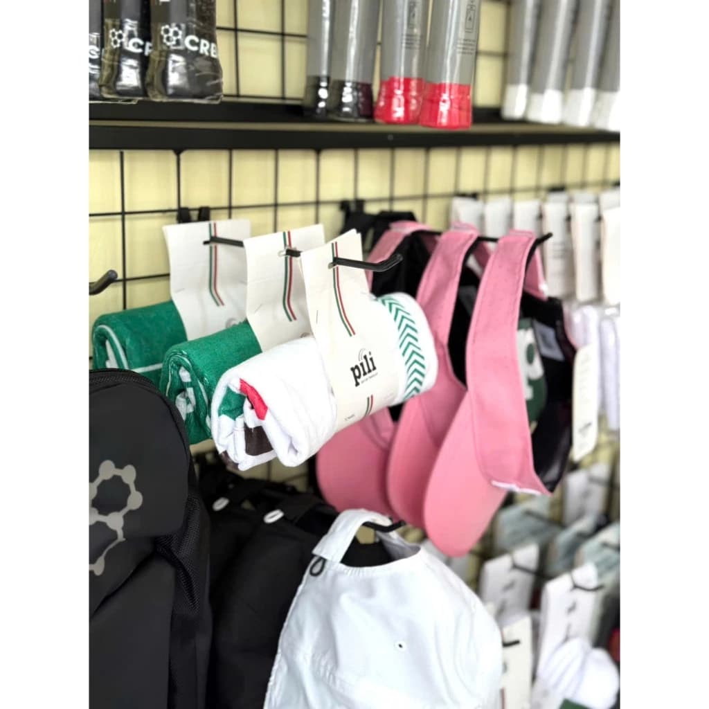 Trưng Bày Cửa Hàng Thể Thao Với Móc đơn treo phụ kiện cài kệ lưới loại 15cm 20cm bằng sắt sơn tĩnh điện chống gỉ sét | Sports store display