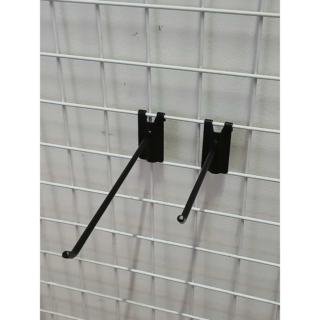 Trưng Bày Cửa Hàng Thể Thao Với Móc Đơn Treo Phụ Kiện Kệ Lưới Ô Vuông 5cm Loại 15cm 20cm | Sports store display