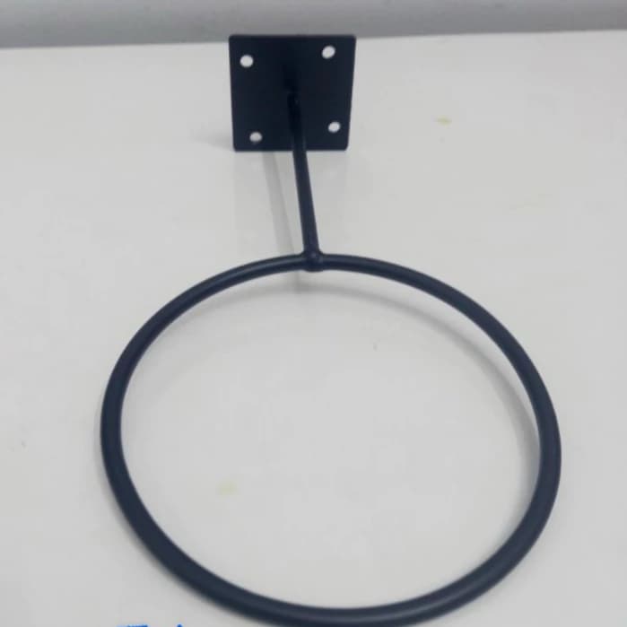 Trưng Bày Cửa Hàng Thể Thao Với Móc Treo Bóng Thể Thao Bắn Vít Màu Đen Dài 25cm | Sports store display