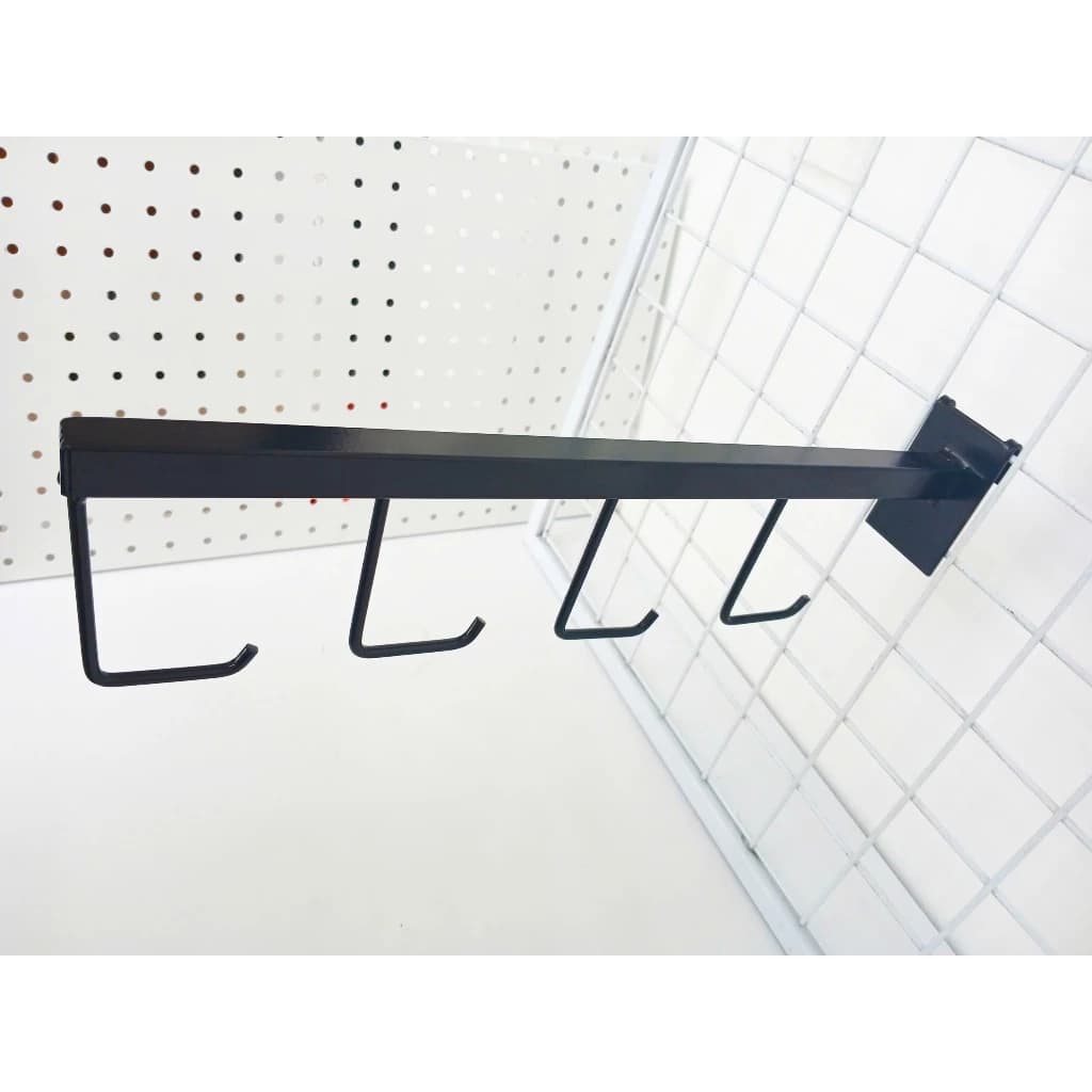 Trưng Bày Cửa Hàng Thể Thao Với Móc Treo Vợt Tennis Bằng Sắt Sơn Tĩnh Điện Cao Cấp | Sports store display