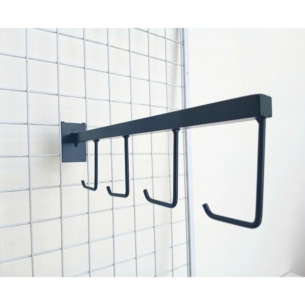 Trưng Bày Cửa Hàng Thể Thao Với Móc Treo Vợt Tennis Bằng Sắt Sơn Tĩnh Điện Cao Cấp | Sports store display