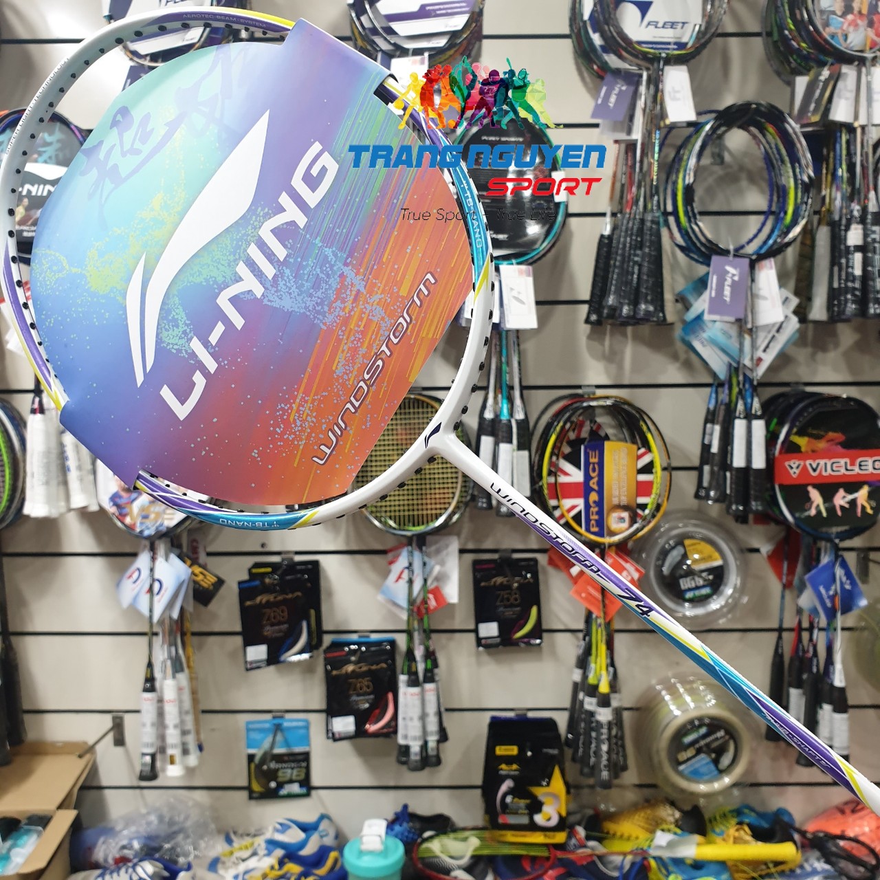 Vợt Cầu Lông Lining WindStorm 74