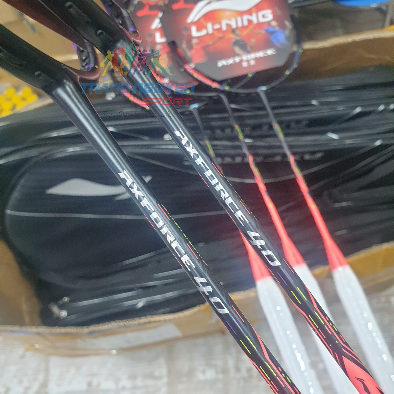 Vợt Cầu Lông Lining Axforce 40