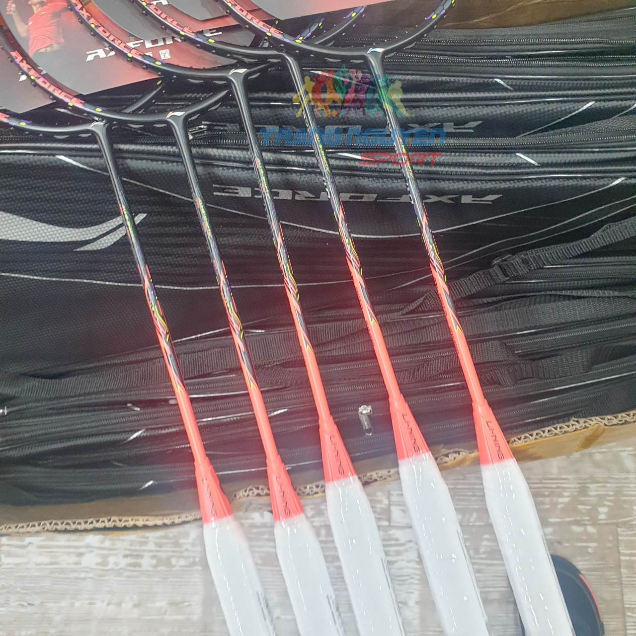 Vợt Cầu Lông Lining Axforce 40