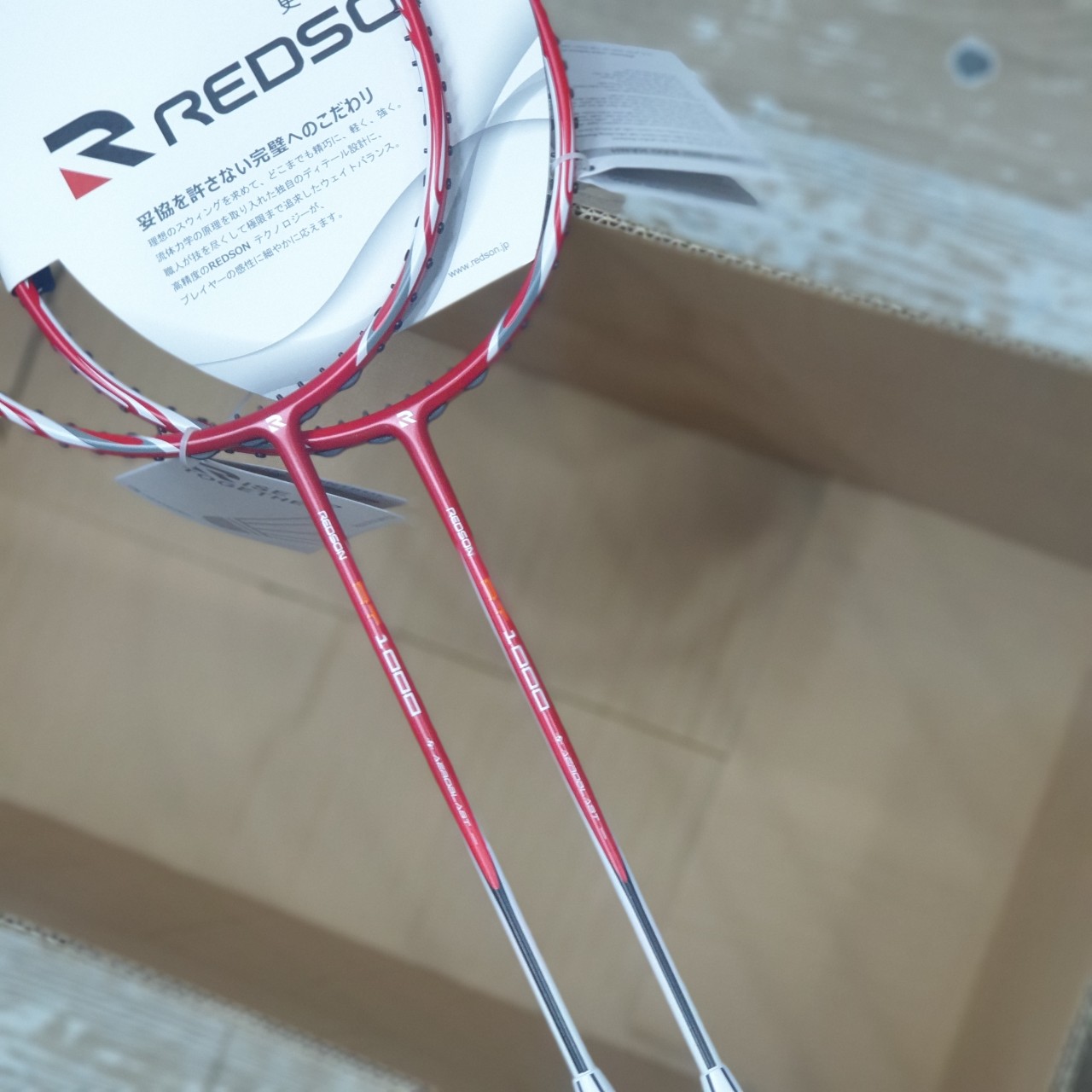 Vợt Cầu Lông Redson AT 1000 Đỏ | Japan Chính Hãng - Mẫu mới 2024