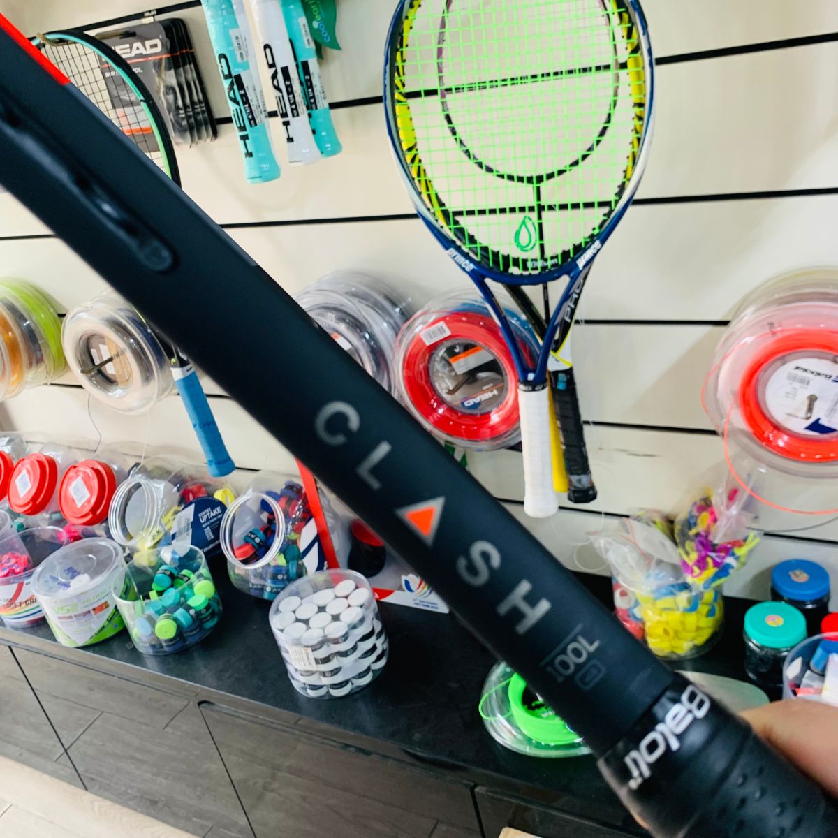 Vợt Tennis Cũ - Wilson Clash 100L V1.0 (280gr)