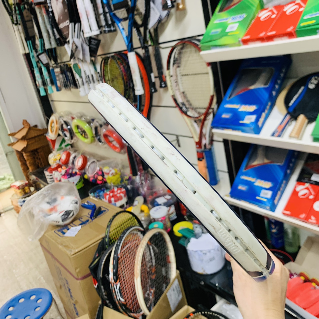 Vợt Tennis Cũ Wilson Ultra 100UL (262gr)