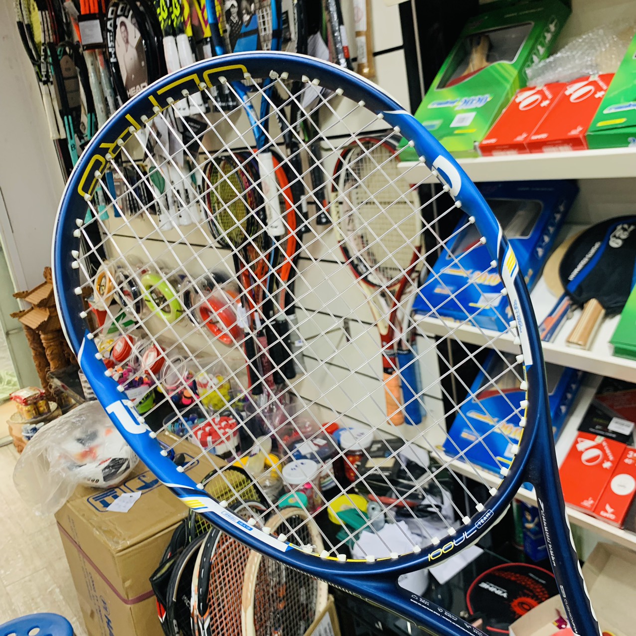 Vợt Tennis Cũ Wilson Ultra 100UL (262gr)