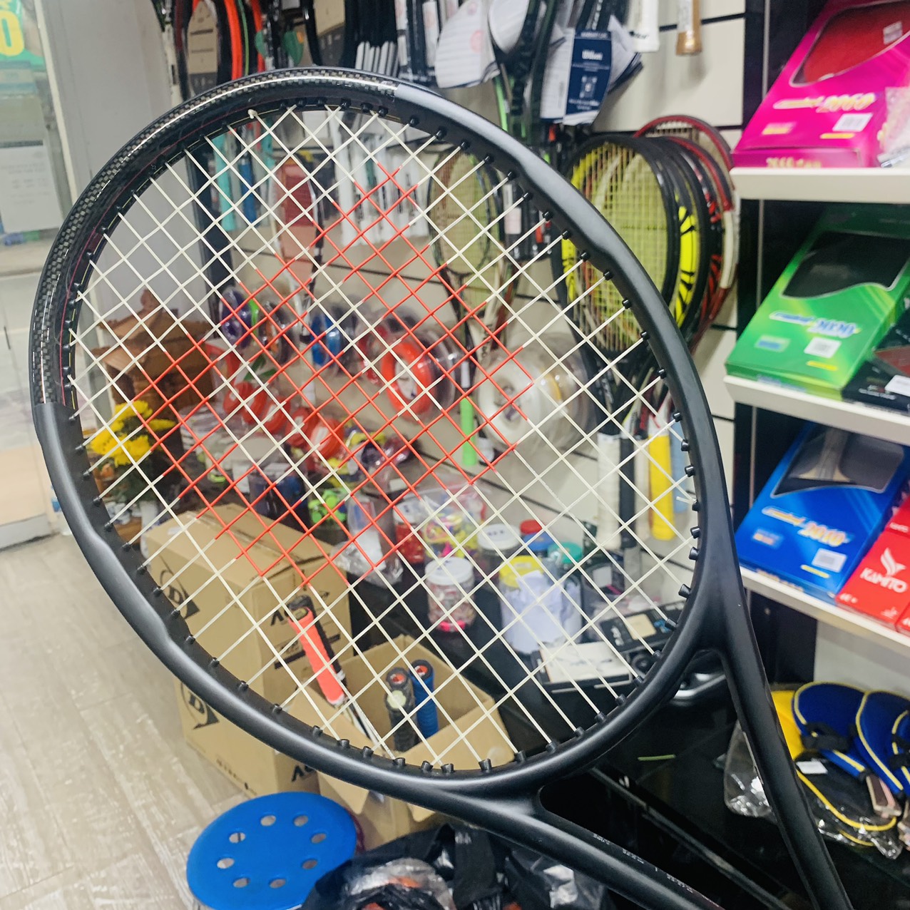 Vợt Tennis Wilson Pro Staff Team V13