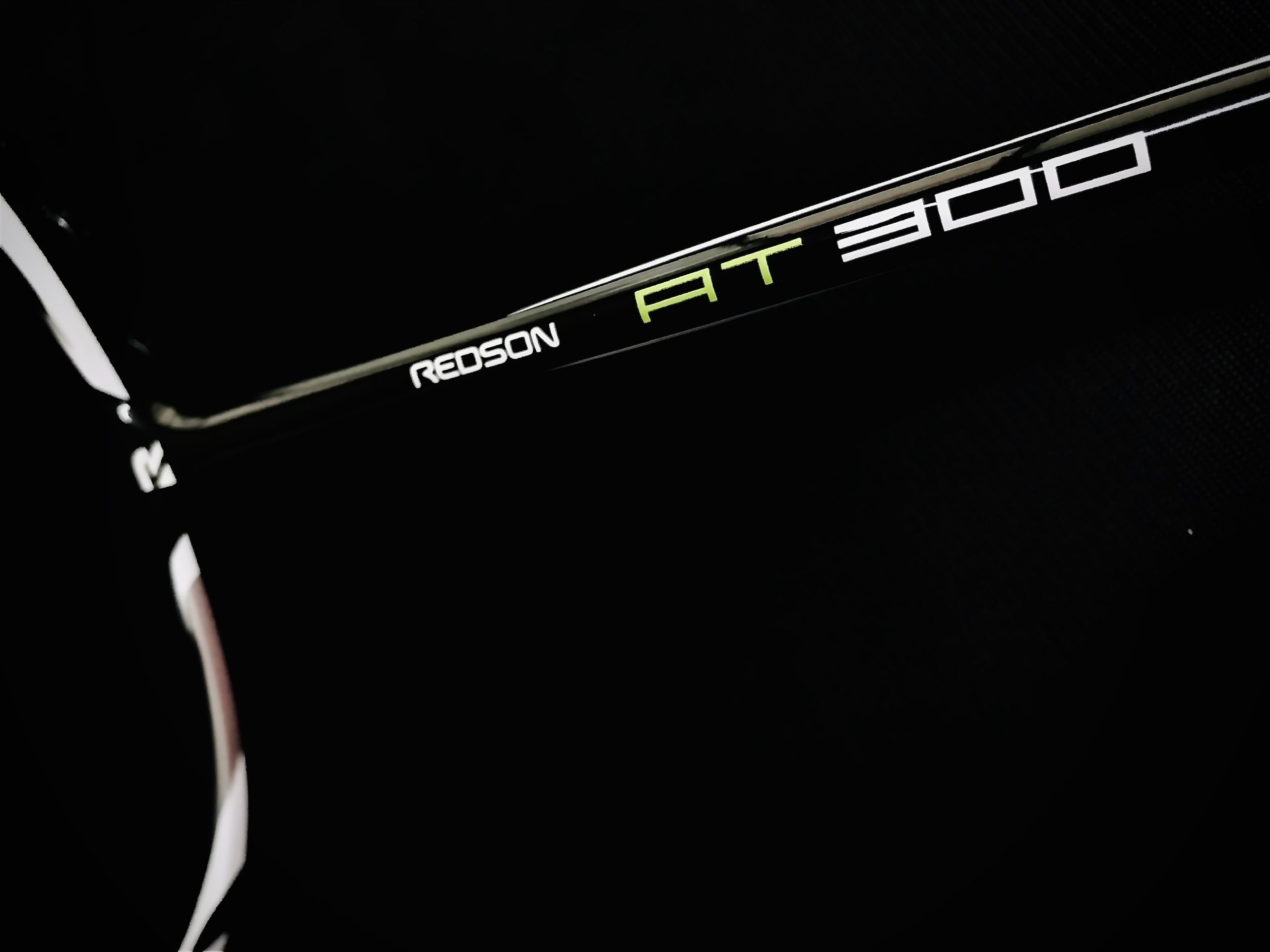 Vợt Cầu Lông Redson AT 300