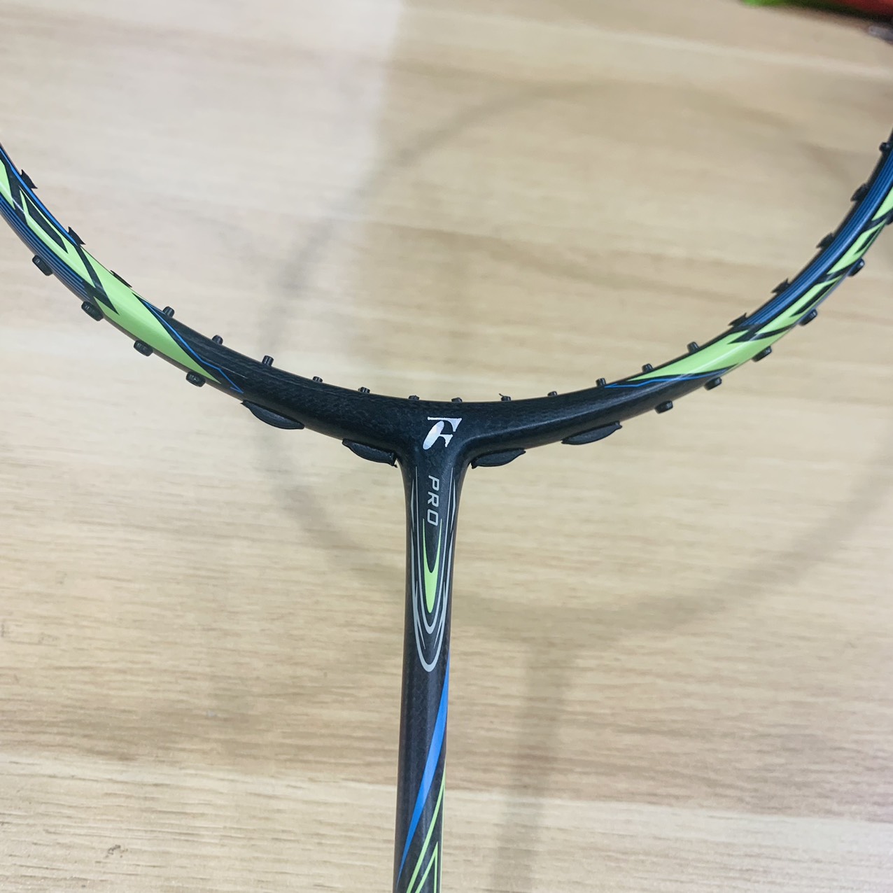 Vợt Câu Lông Fleet Woven 1000 V