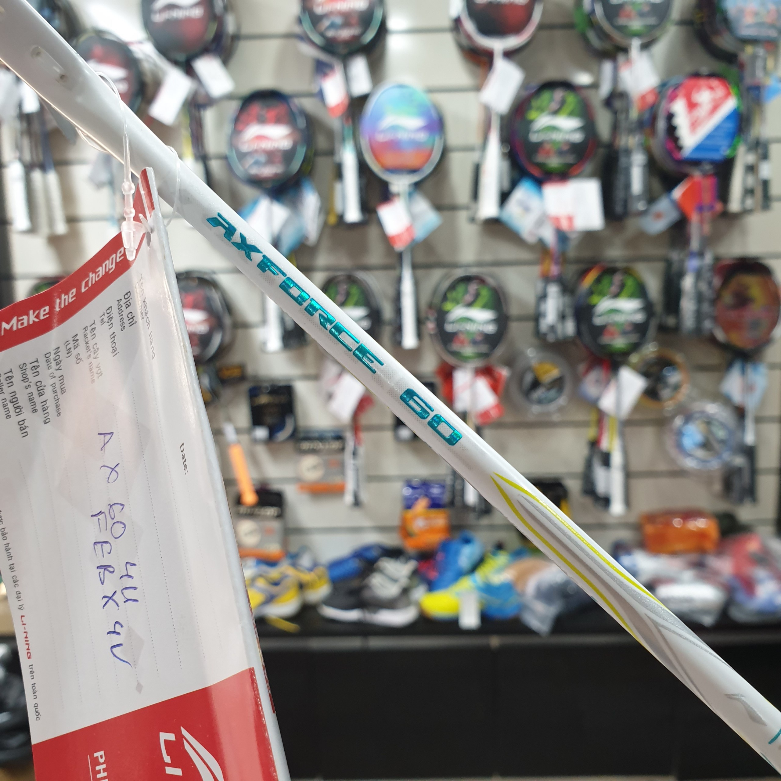 Vợt Cầu Lông Li-ning Axforce 60 Trắng