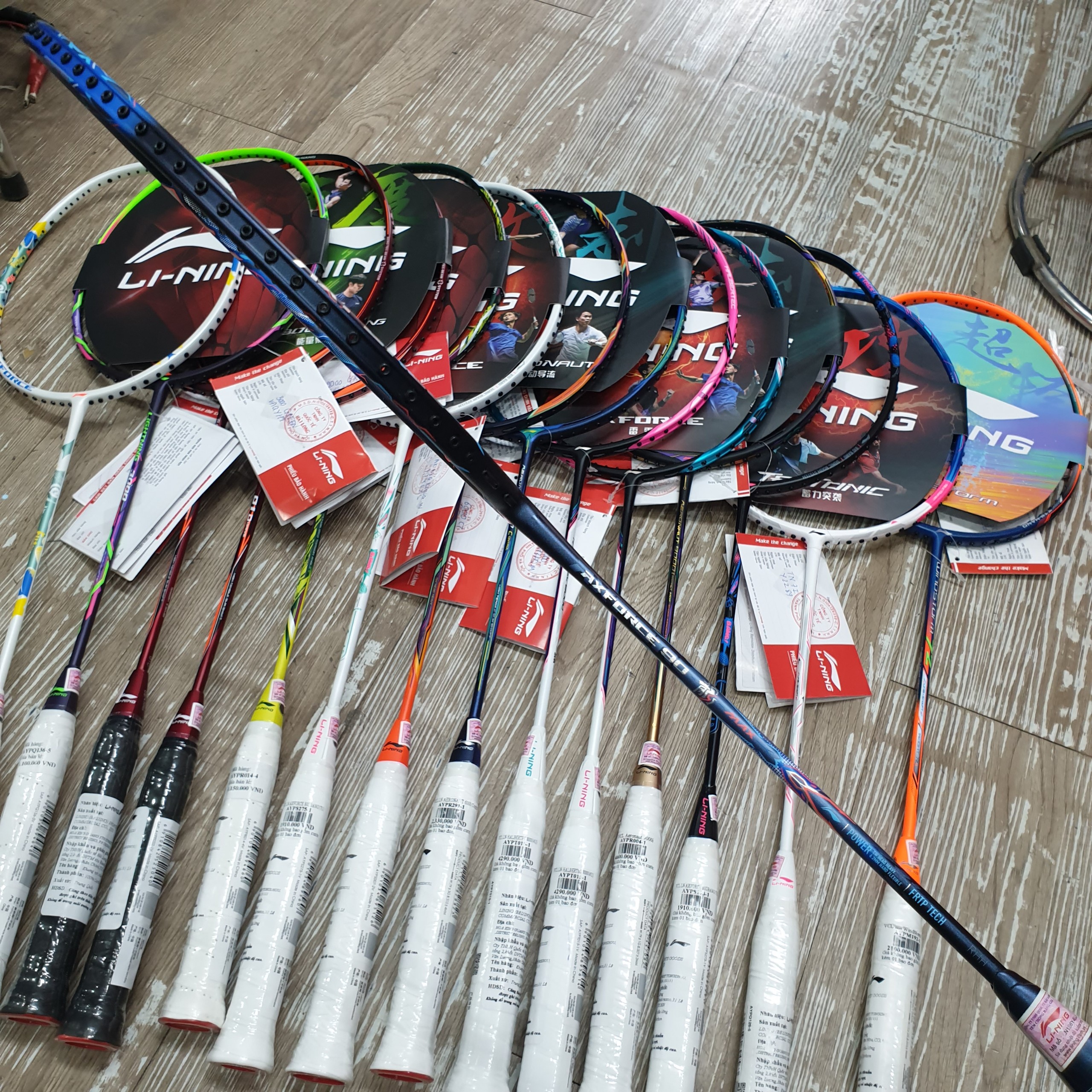 Vợt Cầu Lông Li-ning AXForce 90