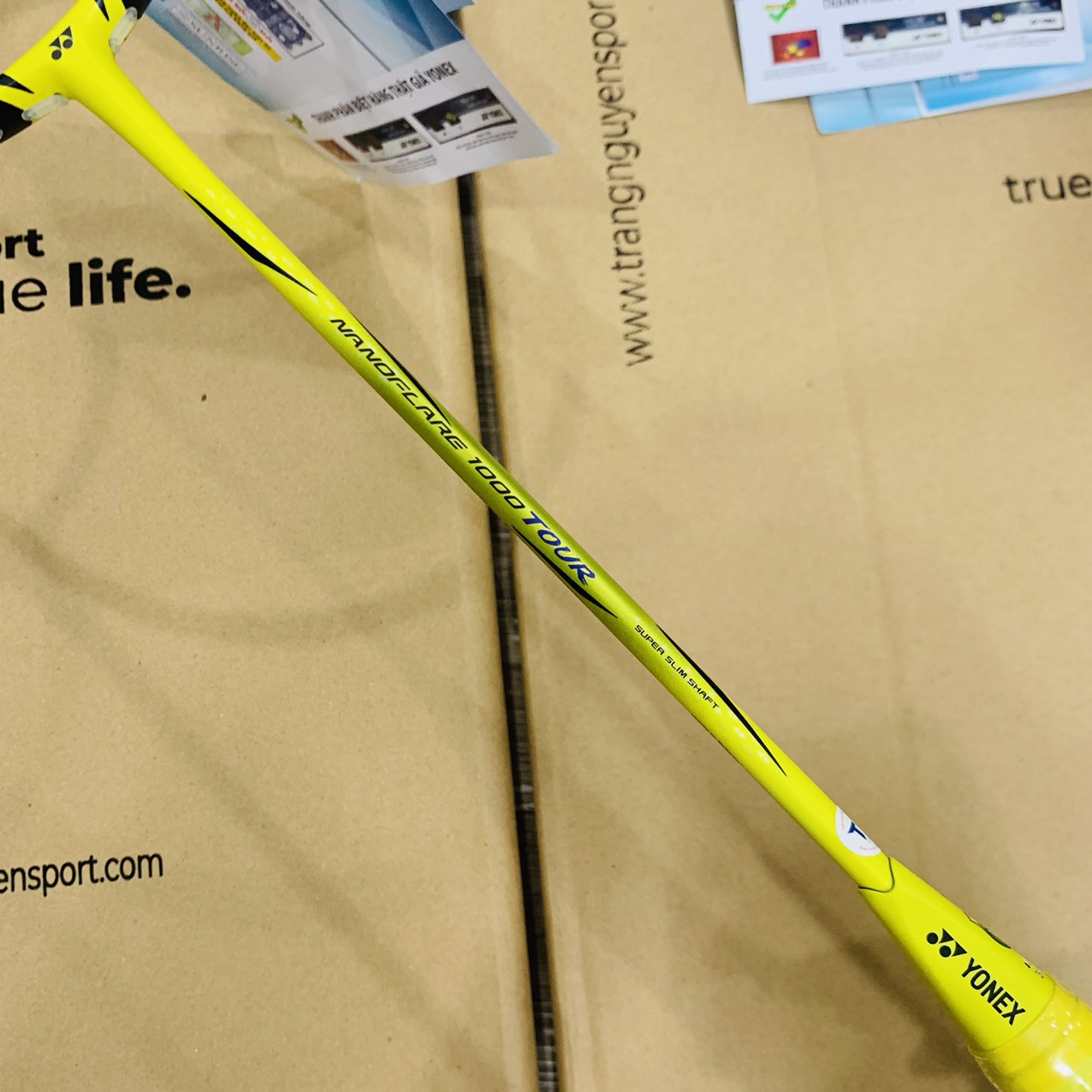 Vợt Cầu Lông Yonex NANOFLARE 1000 TOUR