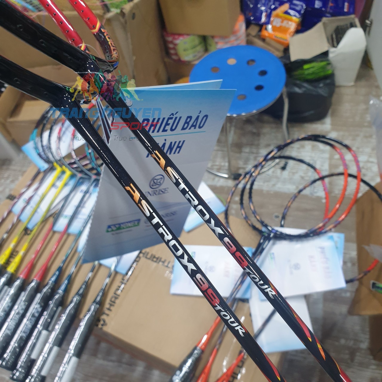 Vợt Cầu Lông Astrox Yonex 99 Tour Đỏ