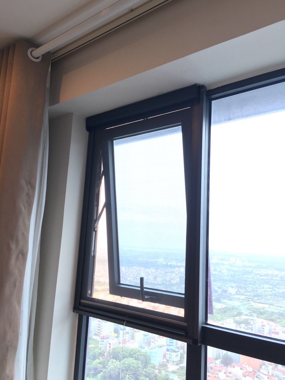 Cửa Lưới Chống Muỗi Dạng Fix Màu Xám