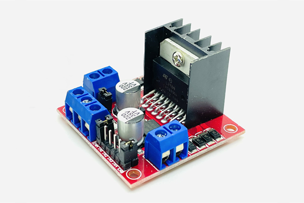 Dùng Module điều khiển động cơ L298N – cầu H để điều khiển động cơ DC