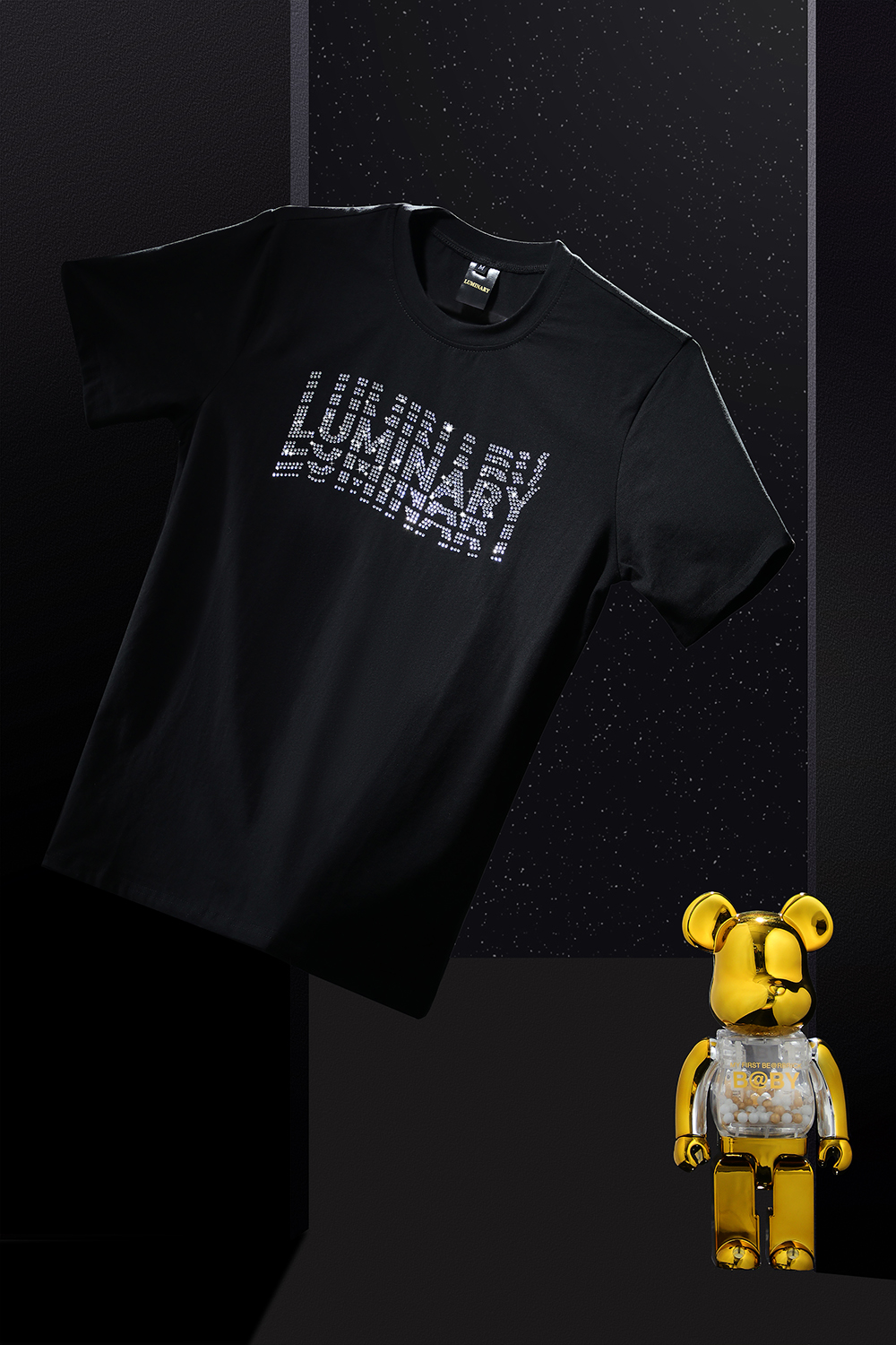 Premium segment Luminous stone T-shirt. Premium segment Luminous stone T-shirt.