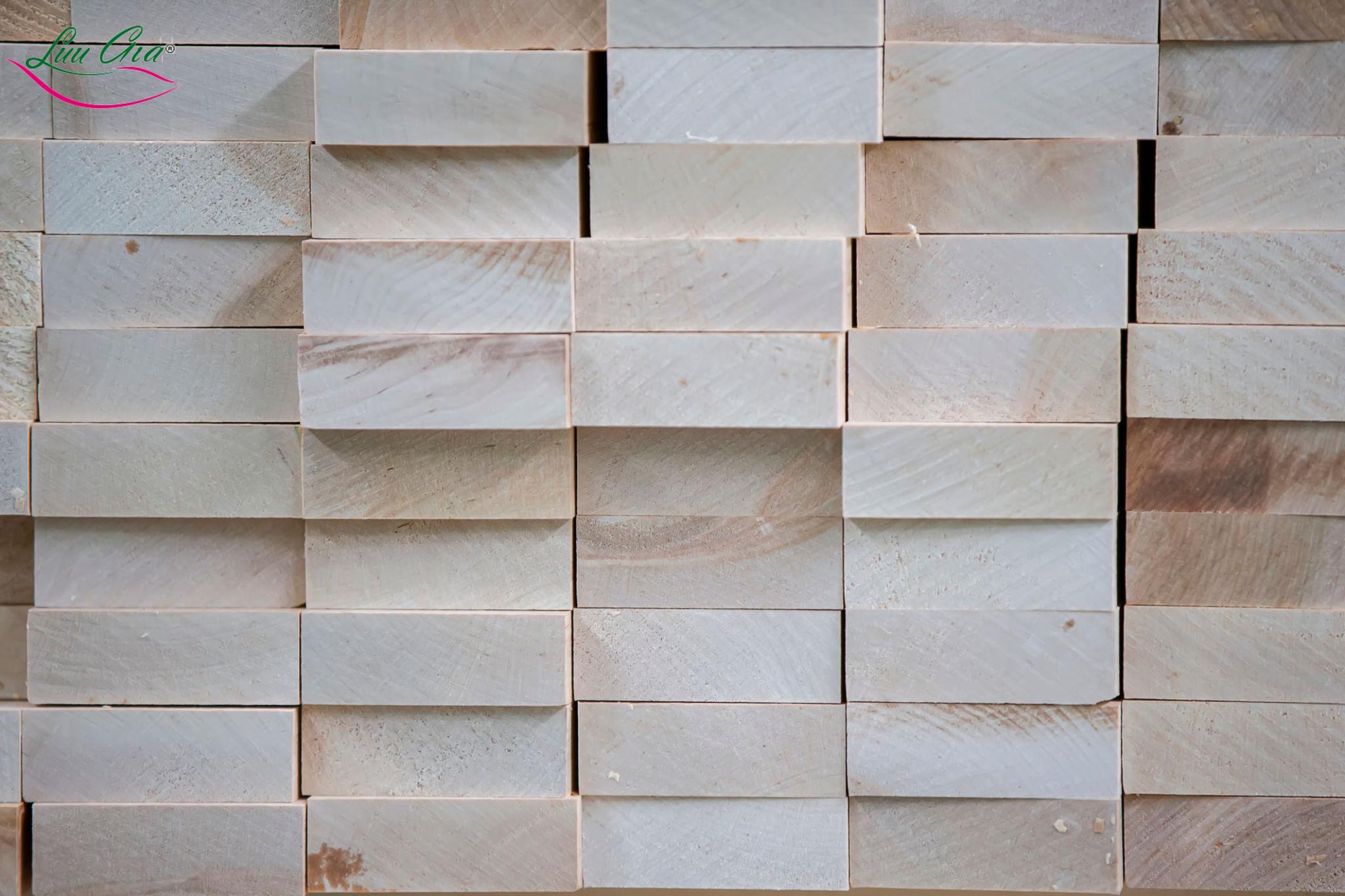 Nan Gỗ Thông Phần Lan