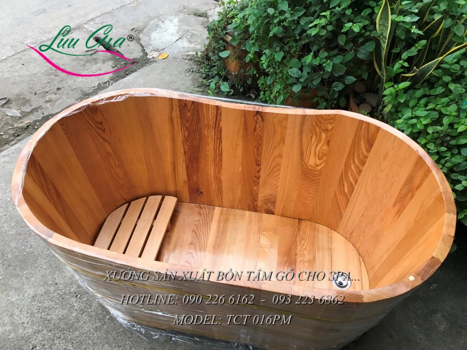 Bồn Tắm Gỗ Pơ mu Ovan