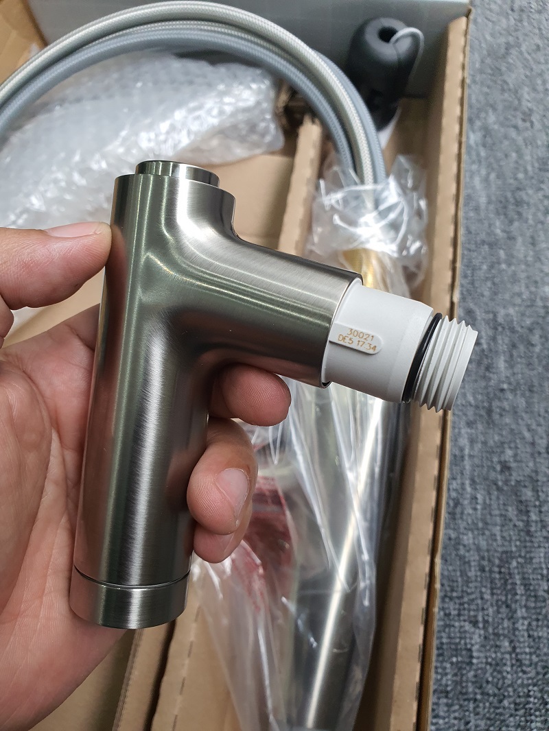nút nhấn chuyển chế độ vòi rửa bát hansgrohe metris m71