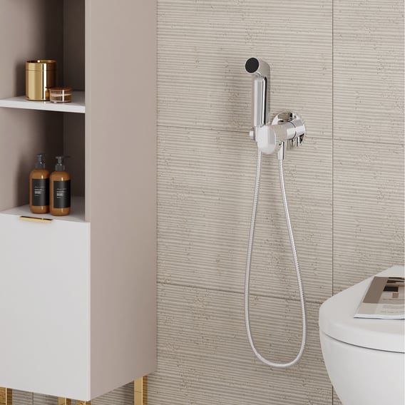 Xịt Bệt Hansgrohe 29230000 Tích Hợp Van Khóa Nước Và Gá Treo