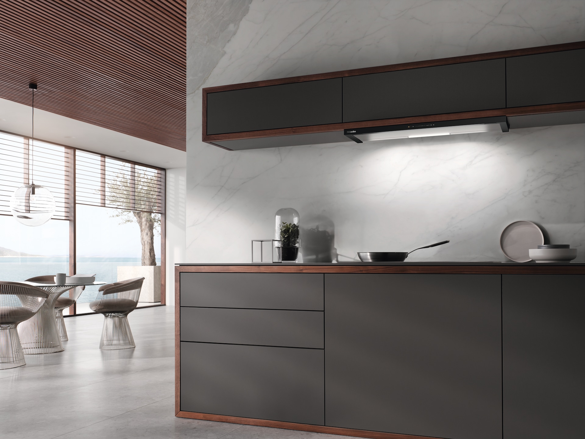 Hút Mùi Âm Đáy Tủ Miele DAS 4920 Mattschwarz Nhập Khẩu