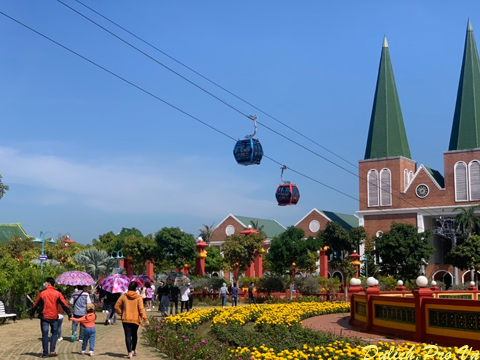 Kinh Nghiệm, Tham Quan, Giá Vé Cáp Treo Núi Sam Mới 2025