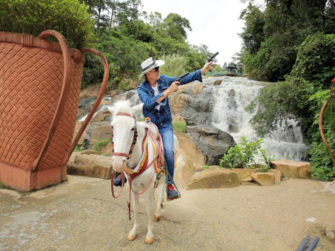 Người dùng xe điện BYD Han trải nghiệm khó khăn trên hành trình từ TP.HCM đến Đà Lạt