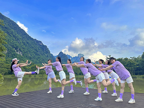 Review Kinh Nghiệm Du Lịch SERENA RESORT Hòa Bình 2025