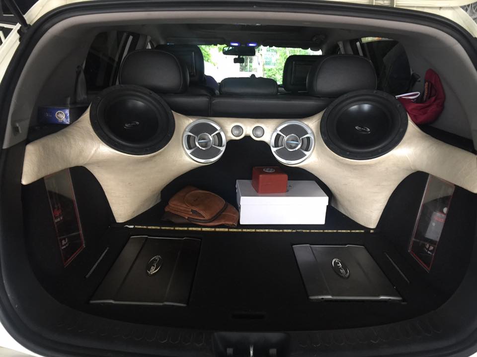 Độ loa ô tô – Biến hóa âm thanh xe hơi của bạn thành trải nghiệm đỉnh cao 7 Độ loa ô tô – Biến hóa âm thanh xe hơi của bạn để trải nghiệm đỉnh cao