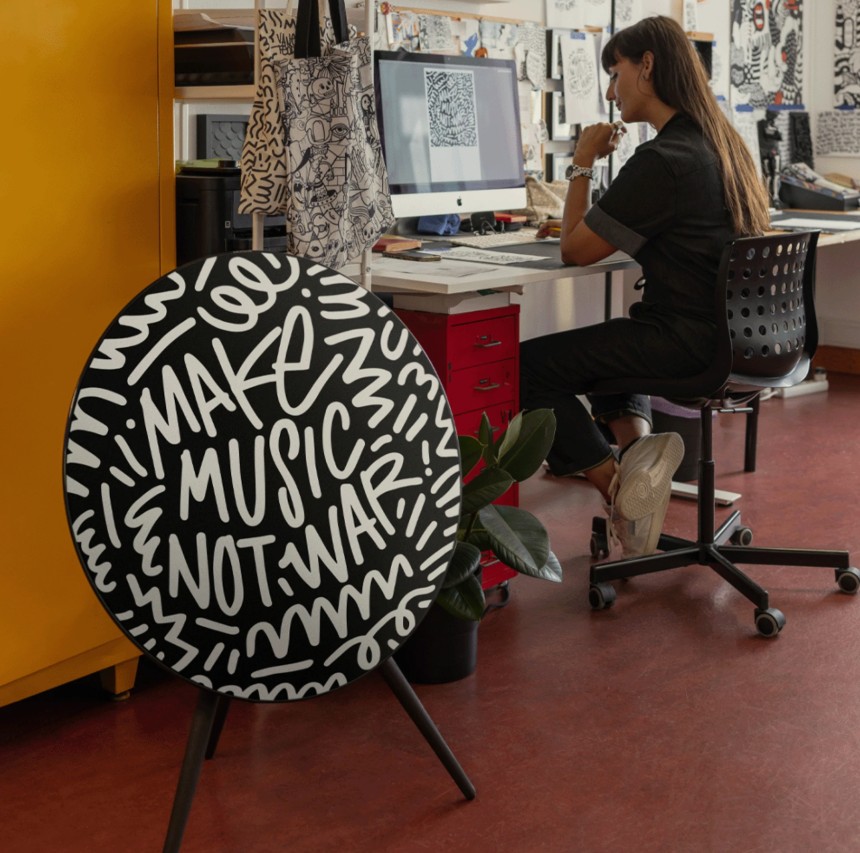 Loa Bang & Olufsen Beoplay A9