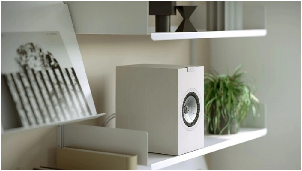 loa KEF Q1 Meta