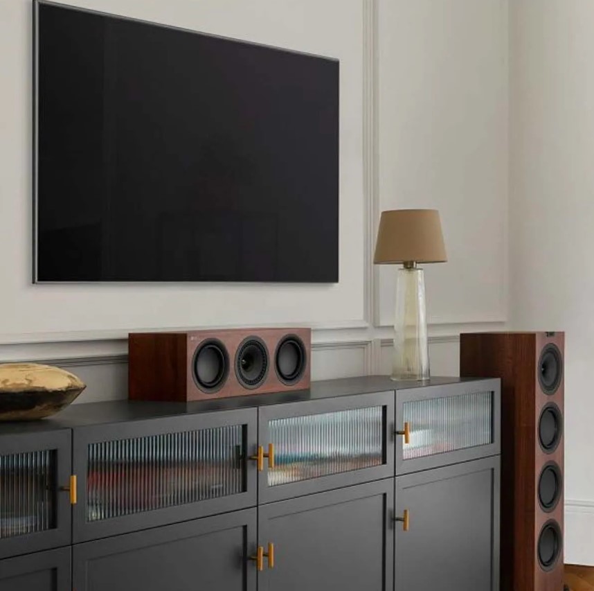 Loa center KEF Q250c