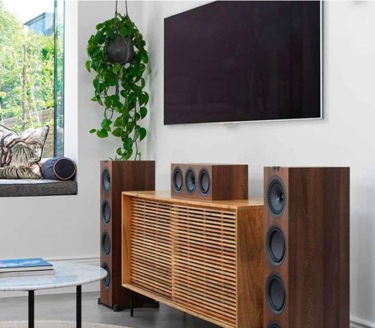 Loa center KEF Q250c