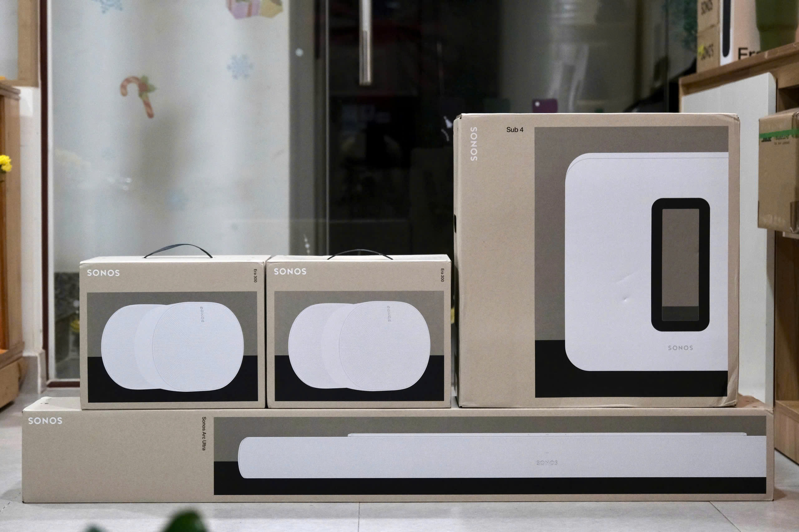 Sonos Ultimate Immersive Set: Arc Ultra + Sub Gen 4 + 2 Era 300