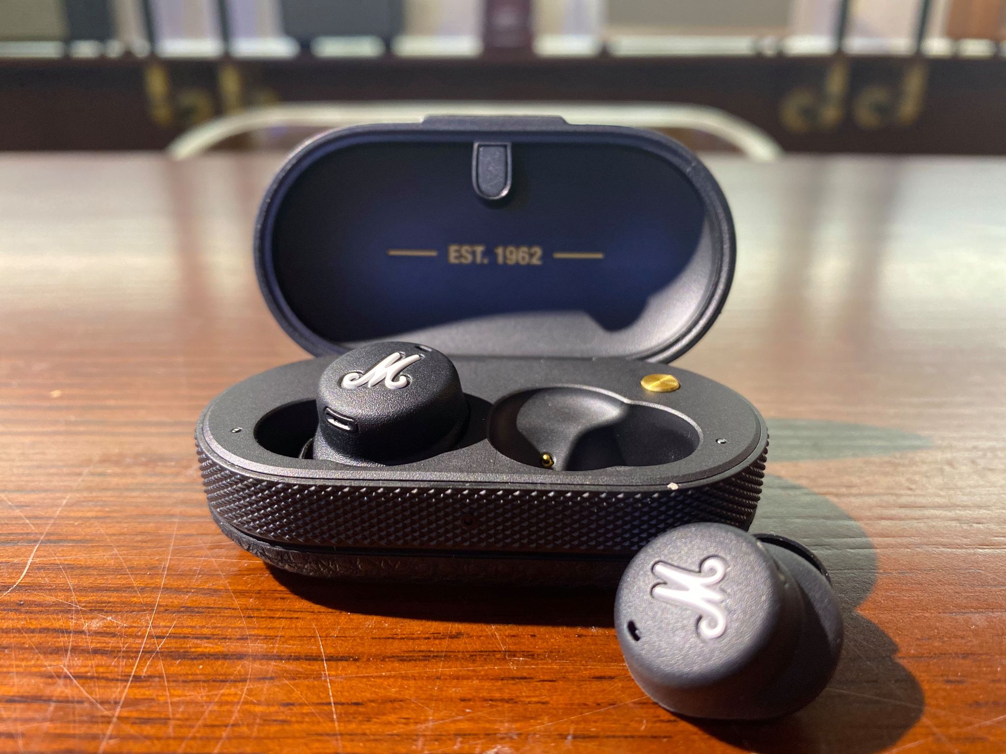 Tai nghe true wireless Marshall Mode II