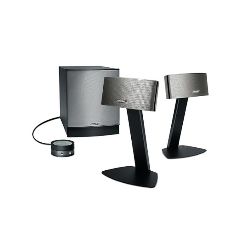 Bose Companion 50 góc nhìn nghiêng nhấn mạnh module Acoustimass subwoofer cùng 2 loa vệ tinh trên chân đứng | Đại Nam Sky Music