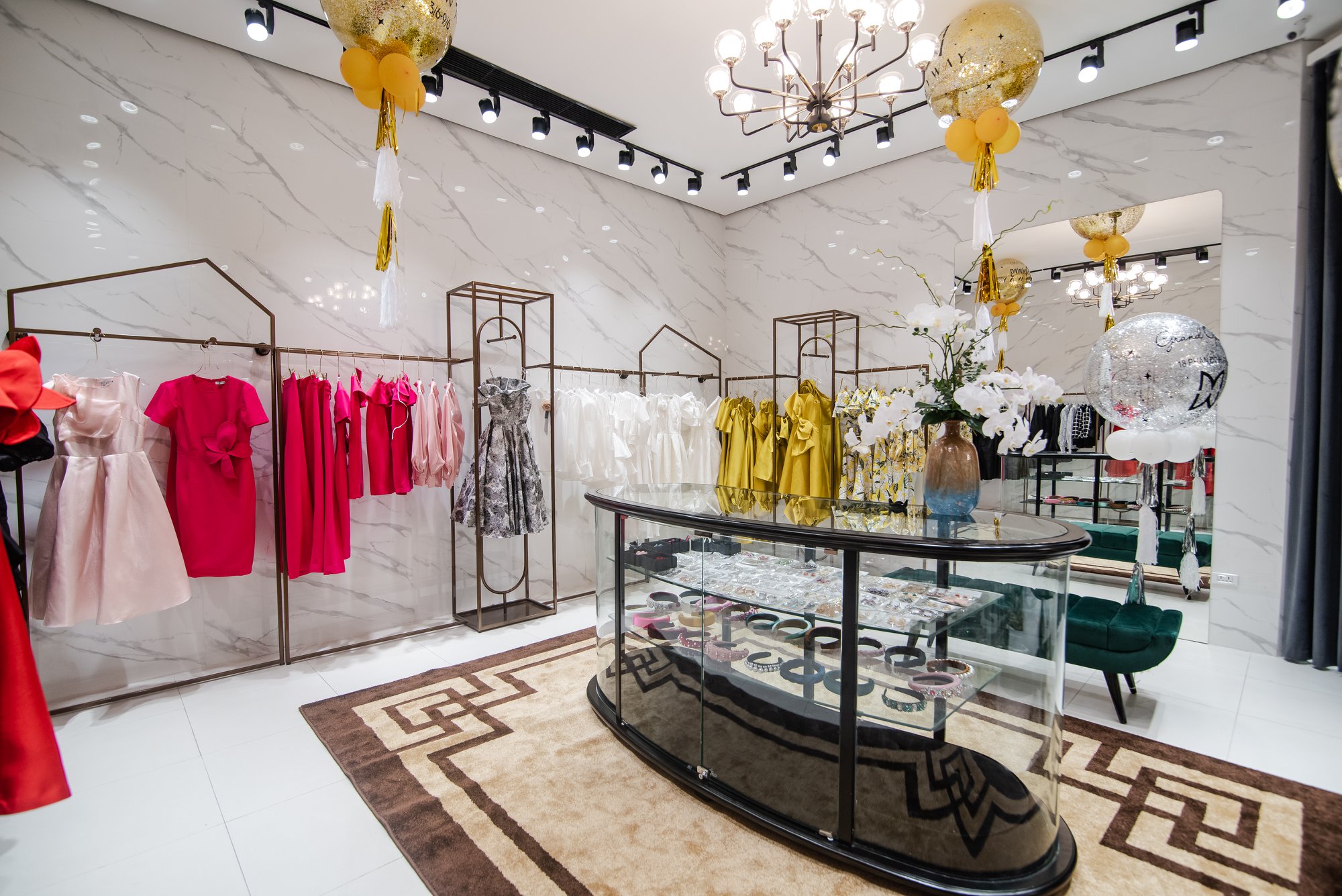 Showroom 475-477 Võ Văn Tần