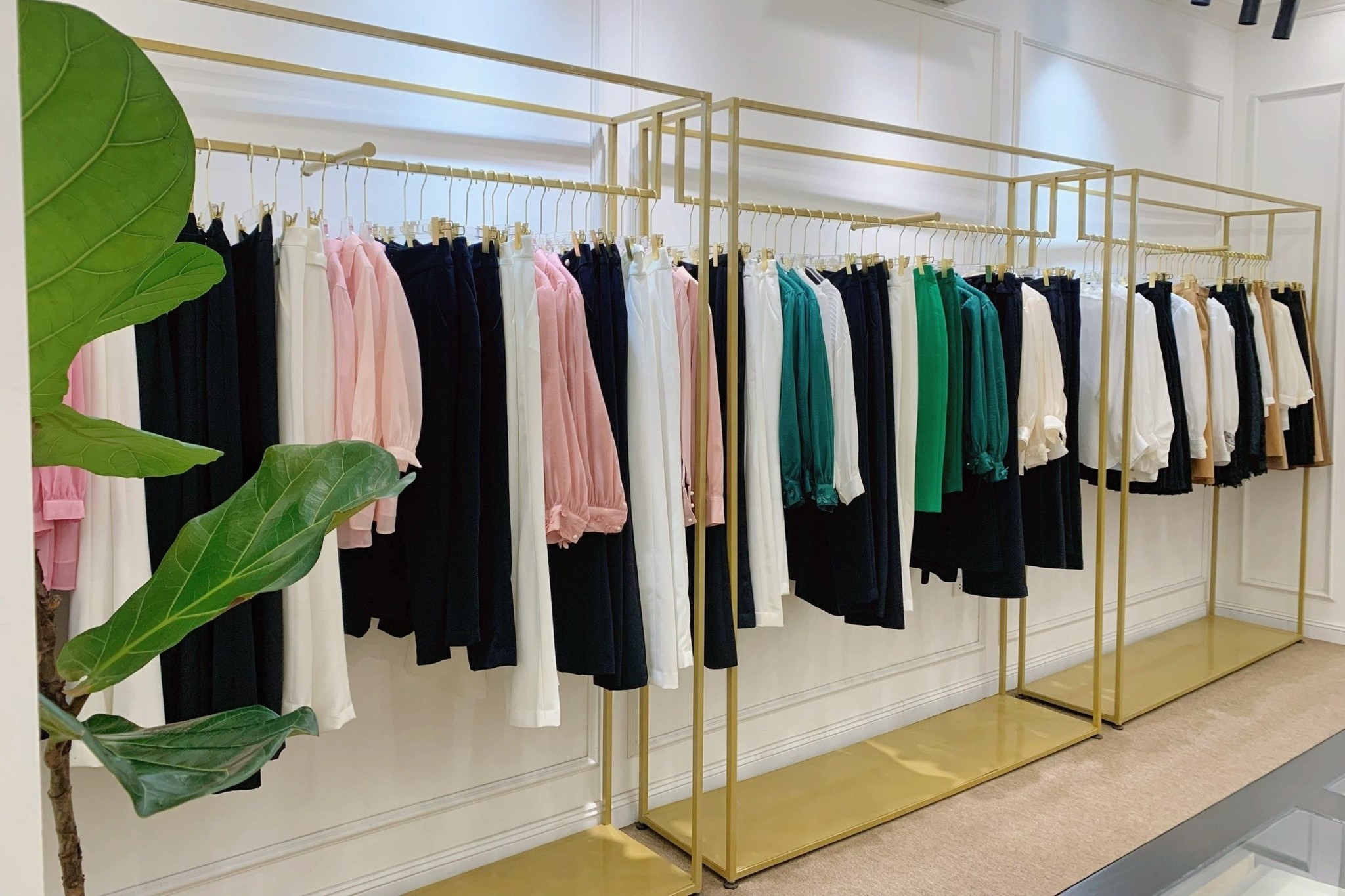 Showroom 18 Phan Đình Phùng