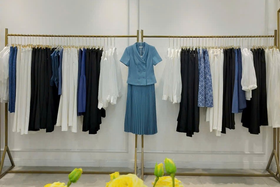 Showroom 475-477 Võ Văn Tần